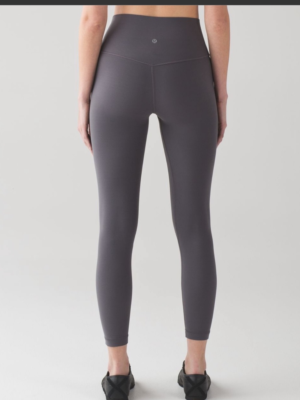 Lululemon Align Pant II
Dark Carbon